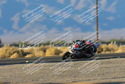 media/Dec-07-2024-CVMA (Sat) [[21c5f1ef85]]/Race 12-Supersport Middleweight/